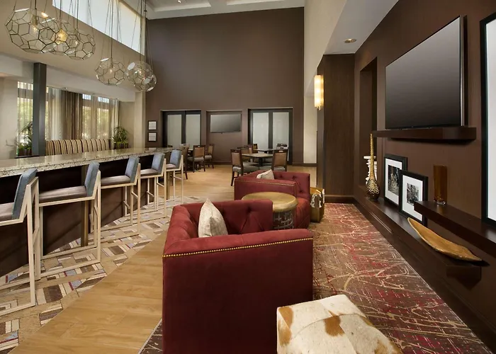 Hampton Inn & Suites San Antonio-Downtown/Market Square